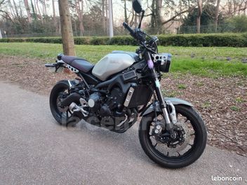 YAMAHA TRACER 900