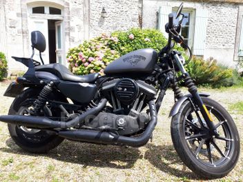HARLEY DAVIDSON SPORTSTER 883 IRON