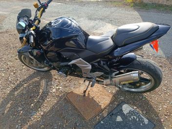 KAWASAKI VN 900