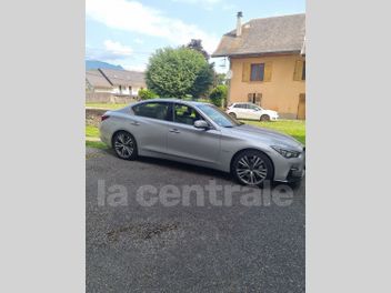 INFINITI 
