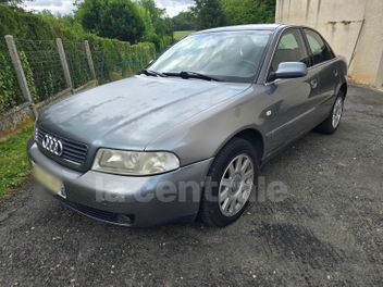 AUDI A4 (2) V6 TDI PACK