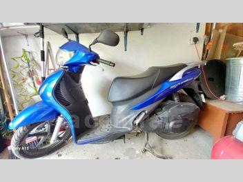 SUZUKI SIXTEEN 125