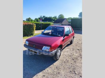 PEUGEOT 