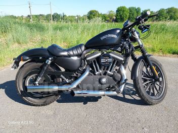 HARLEY DAVIDSON SPORTSTER 883 IRON