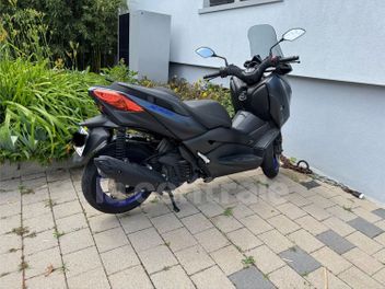 YAMAHA X-MAX 125