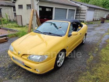 RENAULT MEGANE CABRIOLET CABRIOLET 2.0 16S