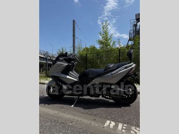 KYMCO AK 550
