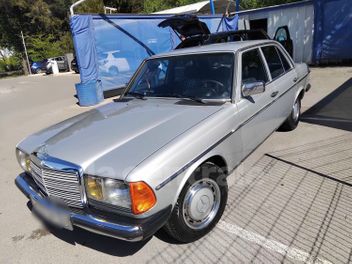MERCEDES 