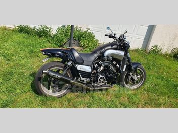 YAMAHA V-MAX 1200