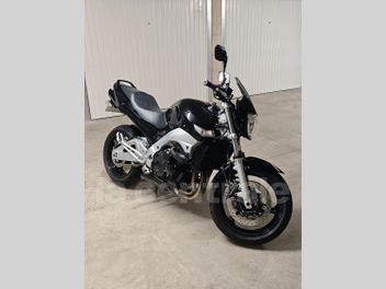 SUZUKI GSR 600