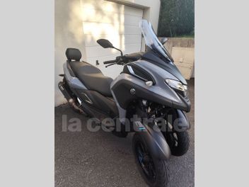 YAMAHA TRICITY 300
