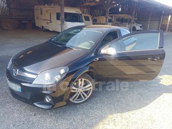OPEL ASTRA 3 GTC III GTC 1.6 TURBO 180 COSMO