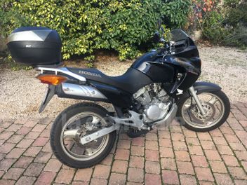 HONDA CBR 125