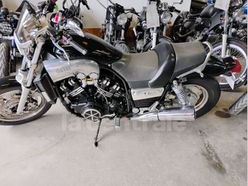 YAMAHA V-MAX 1200