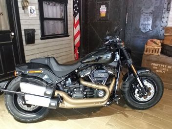 HARLEY DAVIDSON SOFTAIL FAT BOB 1868