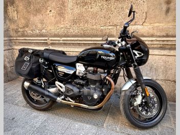 TRIUMPH SPEED TWIN 1200