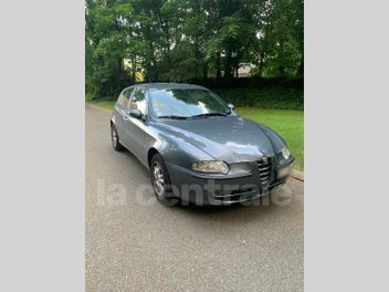 ALFA ROMEO 147 (2) 1.6 T.S. 105 DISTINCTIVE 5P