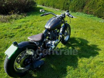 TRIUMPH BONNEVILLE T140 750