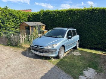 PEUGEOT 