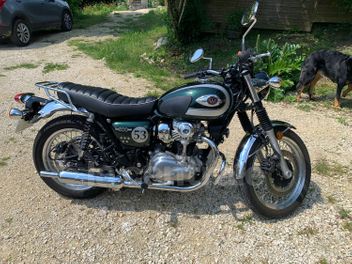 KAWASAKI W 800