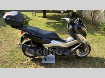 YAMAHA NMAX 125
