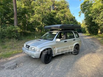 SUZUKI 