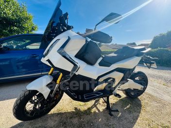HONDA X-ADV 750
