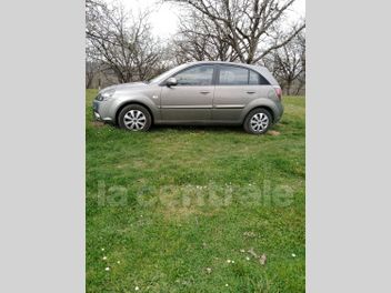 KIA RIO 2 II 1.4 97 MOTION