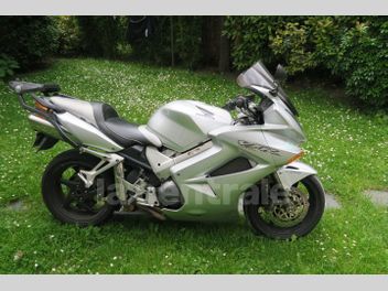 HONDA VFR 800 FI VTEC