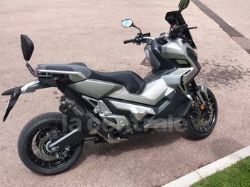 HONDA X-ADV 750