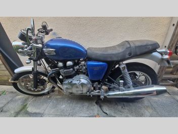 TRIUMPH SPEED MASTER 865