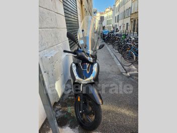 HONDA FES S-WING 125 ABS TOP BOX