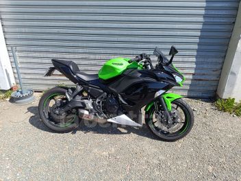 KAWASAKI NINJA 650
