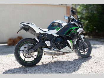 KAWASAKI NINJA 650