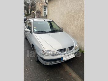 RENAULT 