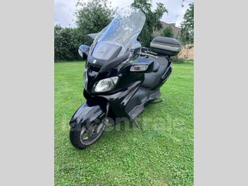 SUZUKI BURGMAN 650 EXECUTIVE