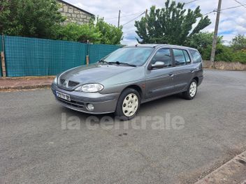 RENAULT 