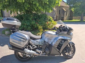 KAWASAKI GTR 1400
