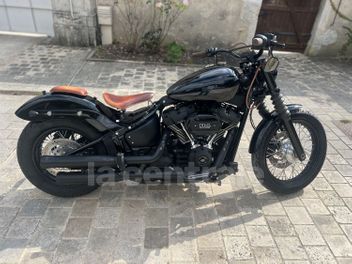 HARLEY DAVIDSON SOFTAIL STREET BOB 1868 ABS