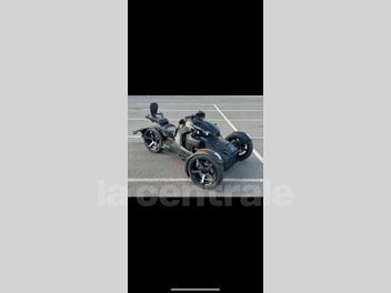CAN AM RYKER 900