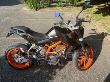 KTM DUKE 390 CUP
