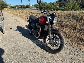 TRIUMPH STREET TWIN 900