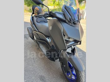 YAMAHA X-MAX 125