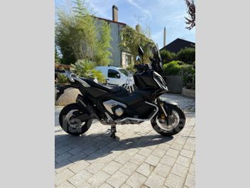 HONDA X-ADV 750