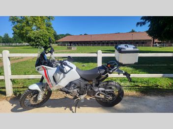 DUCATI HYPERSTRADA 939