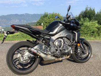 YAMAHA MT-10 1000