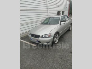 LEXUS 
