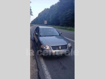 VOLKSWAGEN PASSAT 5 V V6 TDI 180 4MOTION CARAT BVA