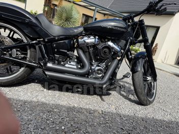 HARLEY DAVIDSON SOFTAIL BREAKOUT 1868