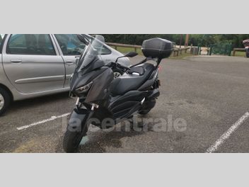 YAMAHA X-MAX 125